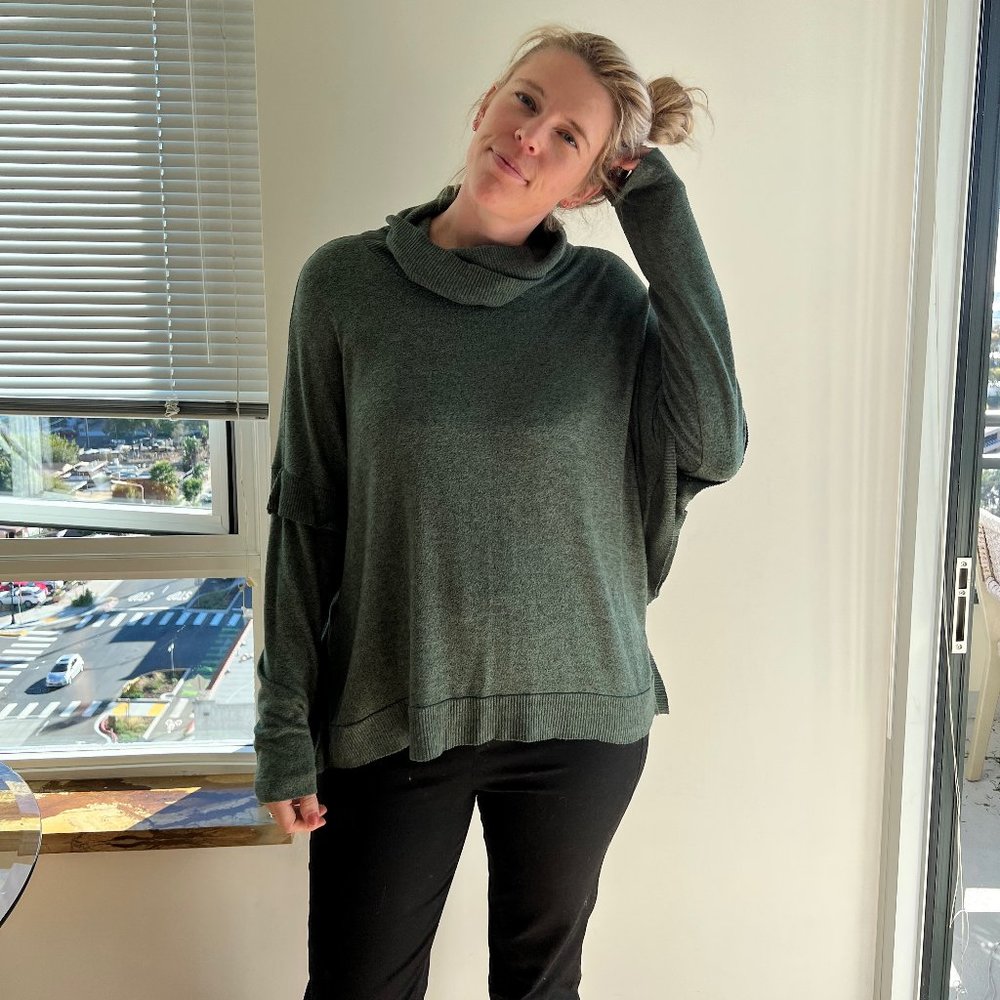 Anthropologie Cozy Green Turtleneck Sweater